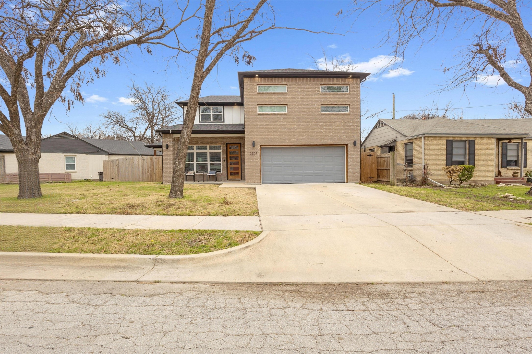 3307 Mission Street Fort Worth TX 76109