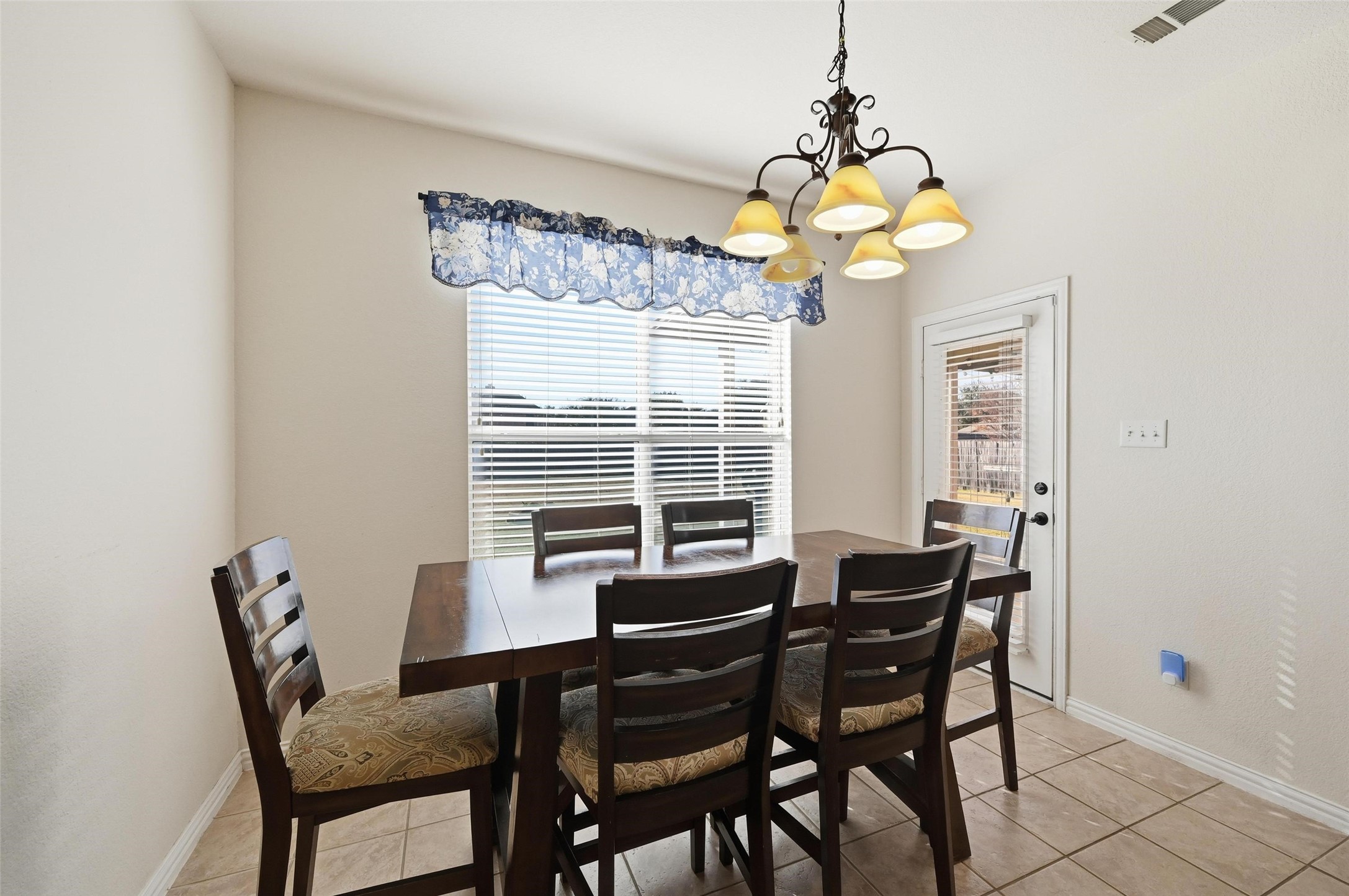 2319 Goshawk Street Grand Prairie TX 75052