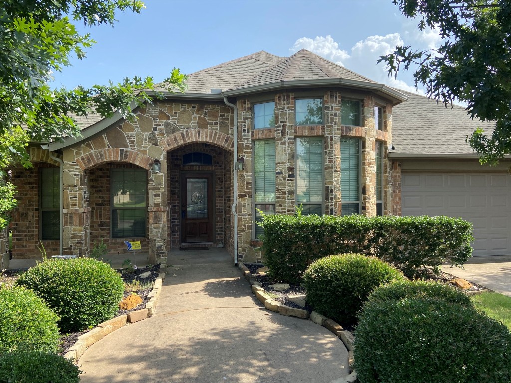 405 Bryn Mawr Lane Van Alstyne TX 75495