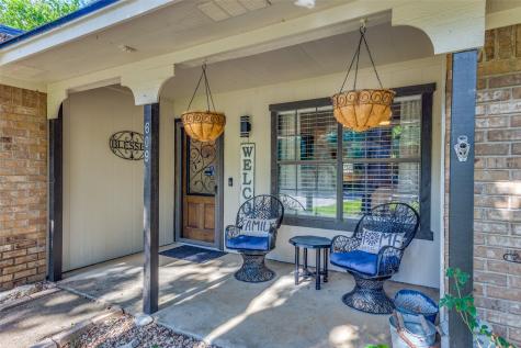 609 Henderson Street Joshua TX 76058