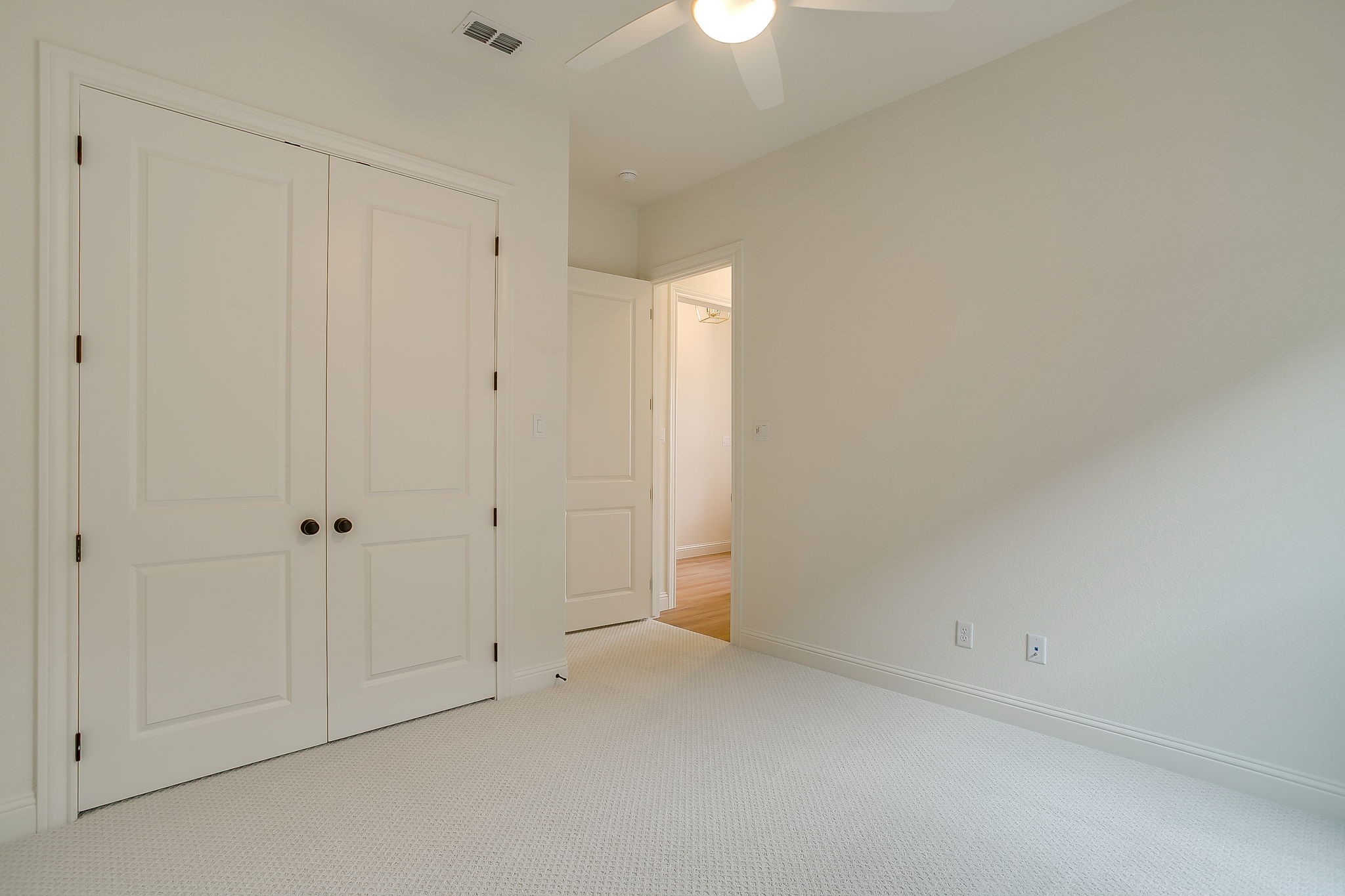 7286 Velvetleaf Benbrook TX 76126