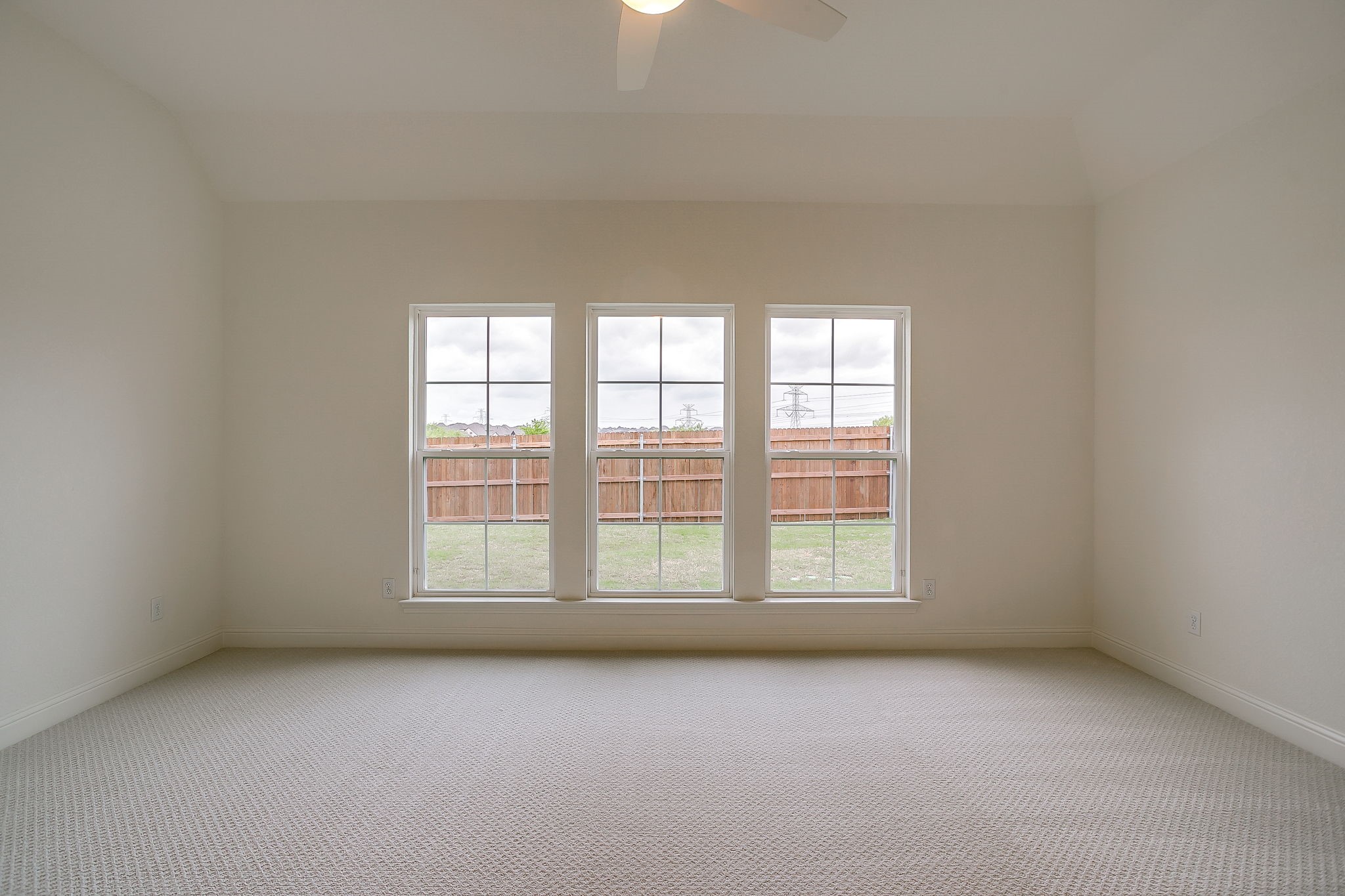 7286 Velvetleaf Benbrook TX 76126