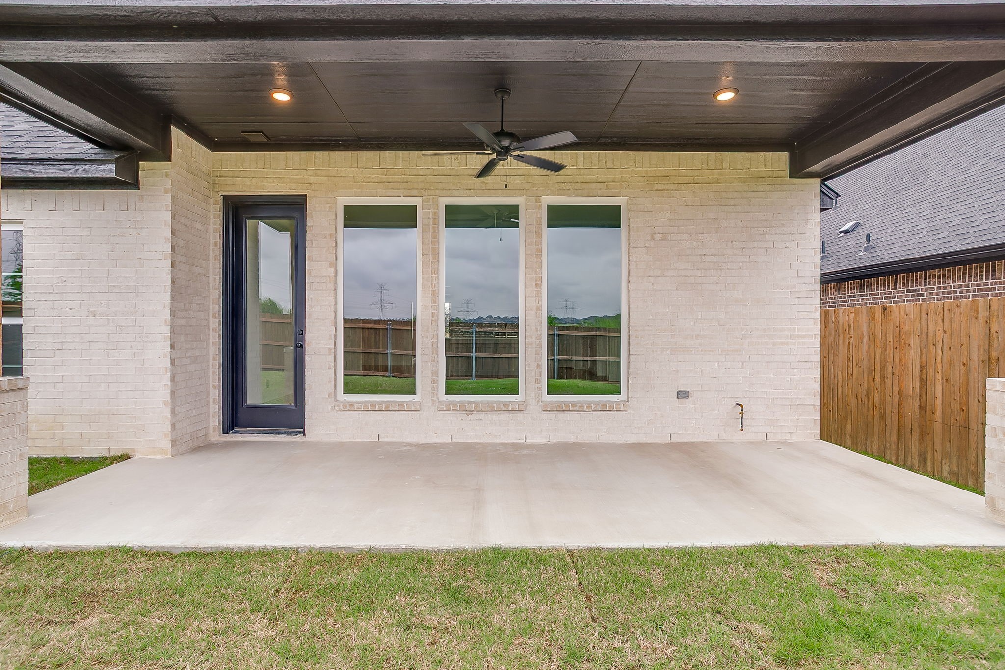 7286 Velvetleaf Benbrook TX 76126
