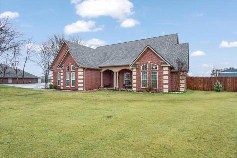 1754 Sportsman Lane Van Alstyne TX 75495