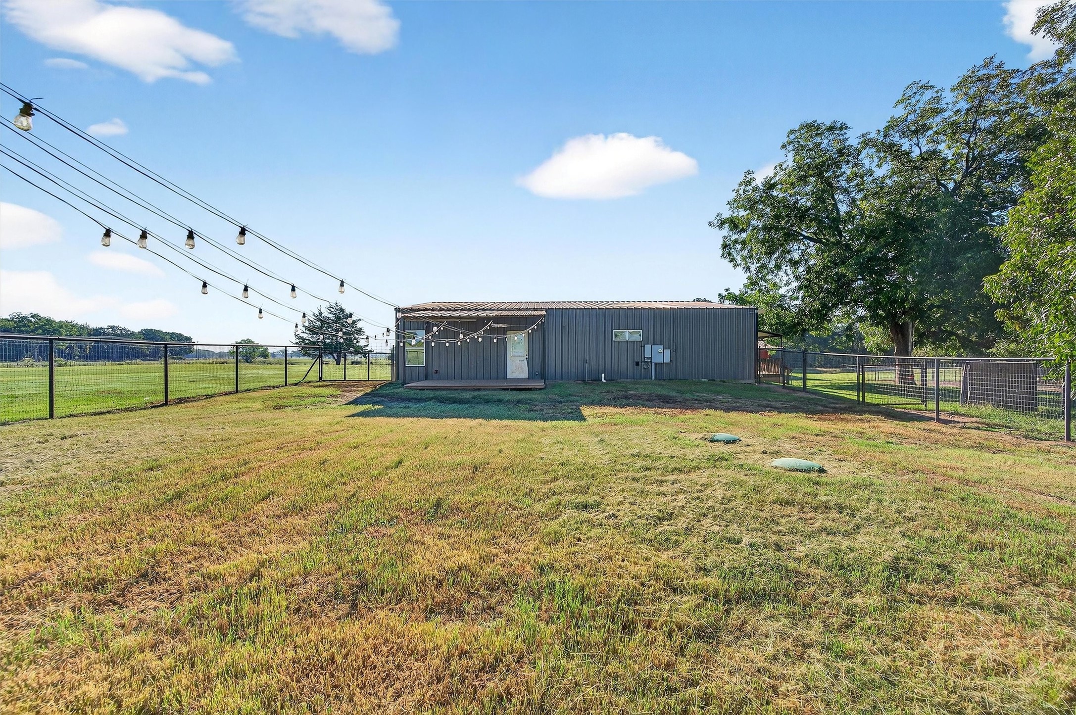 1700 Elmore Road Denison TX 75021