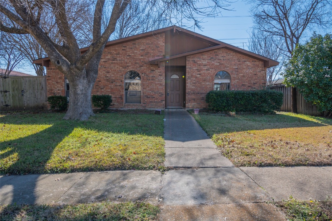 2618 Cedar Elm Lane Garland TX 75043