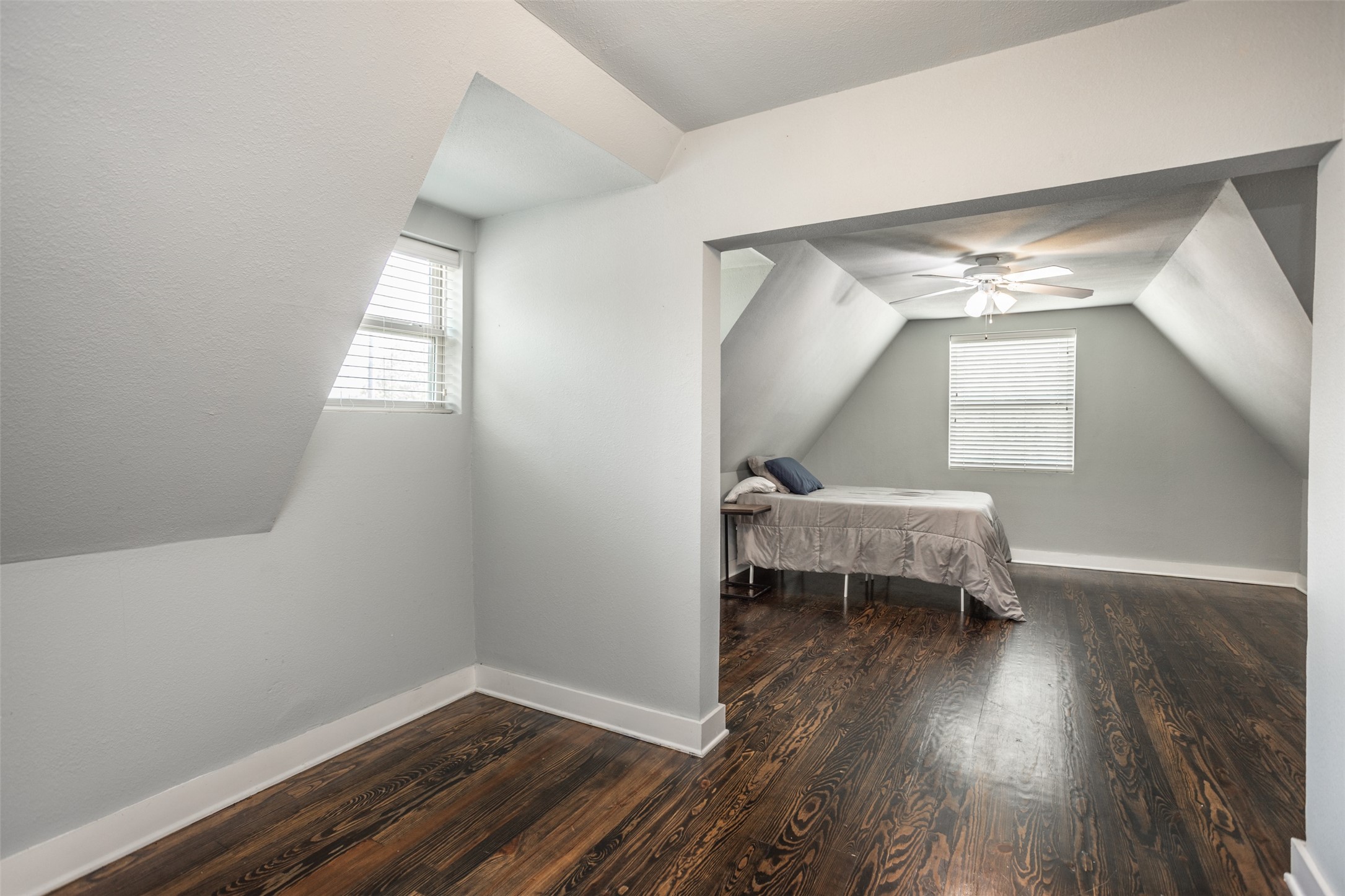 230 E Main Street Lindsay TX 76250