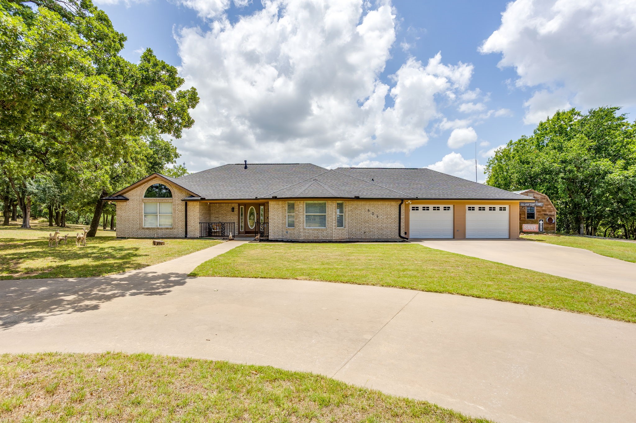 804 NE 9th Street Mineral Wells TX 76067