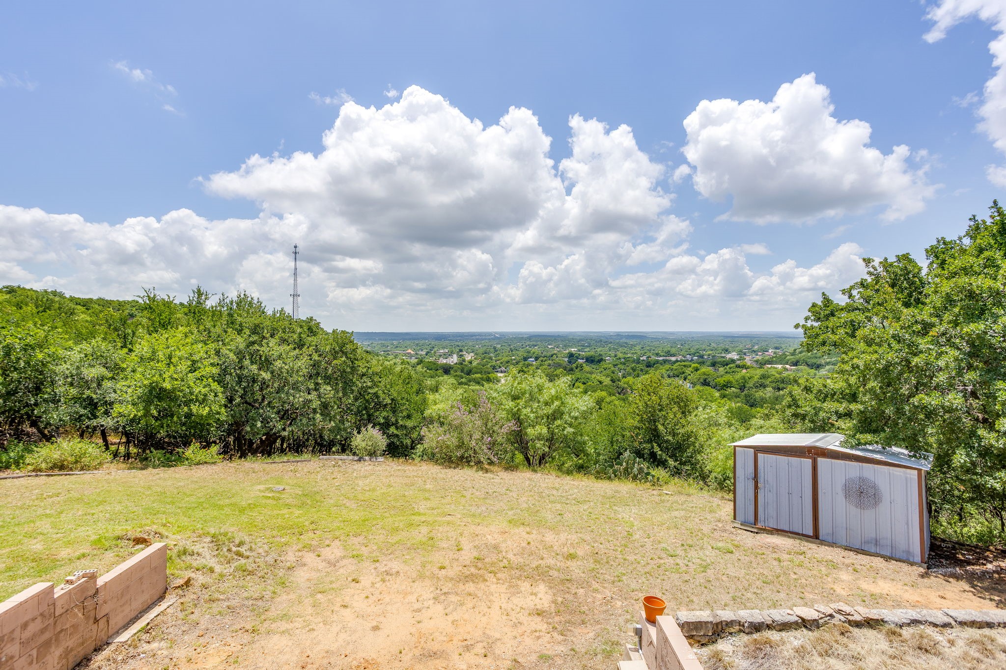 804 NE 9th Street Mineral Wells TX 76067