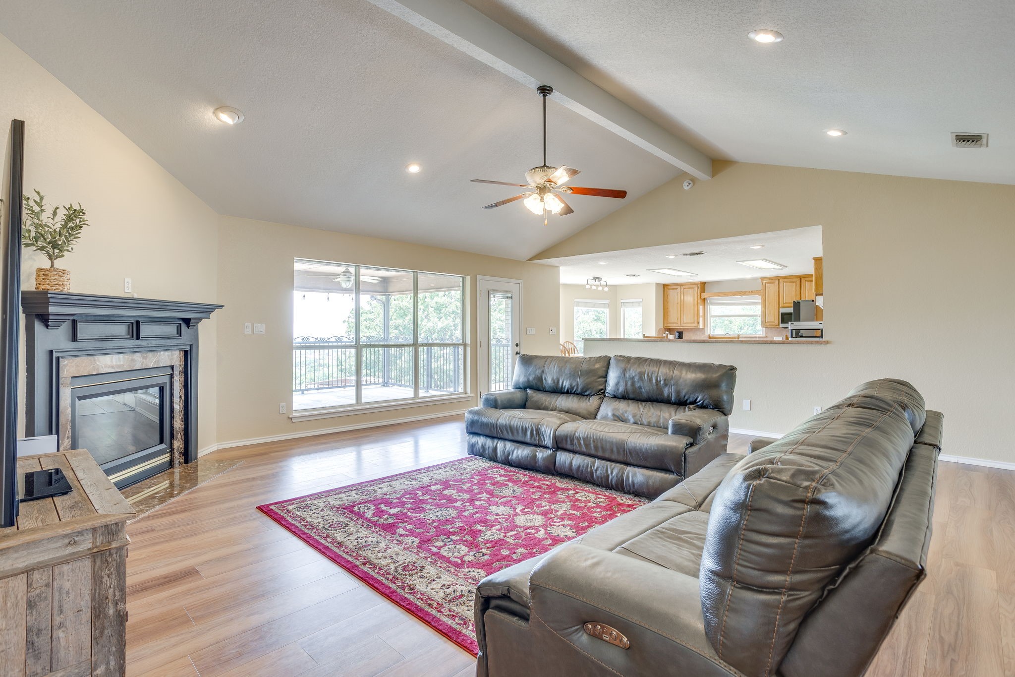 804 NE 9th Street Mineral Wells TX 76067