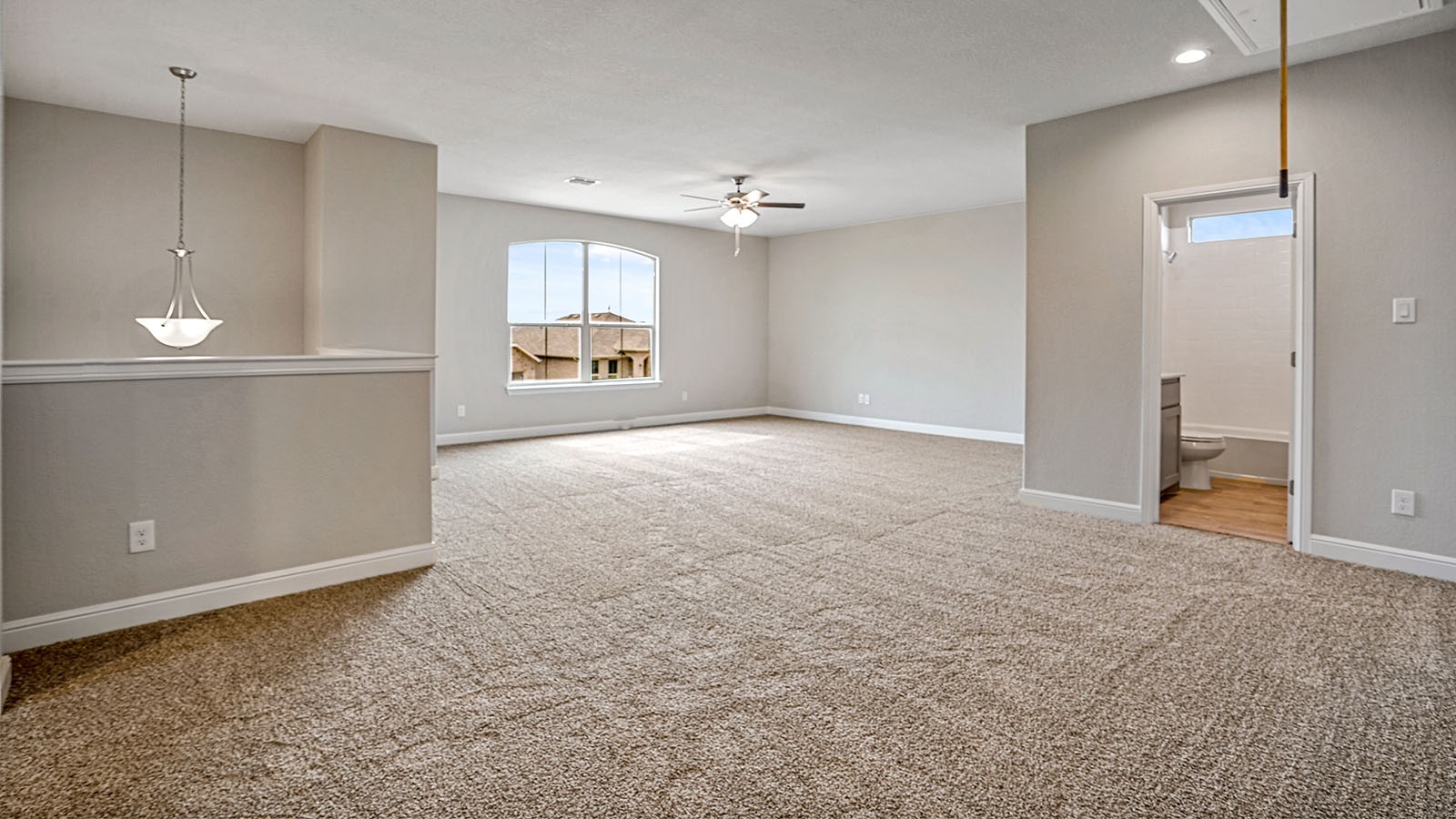 1469 Canterbury Trail Desoto TX 75115