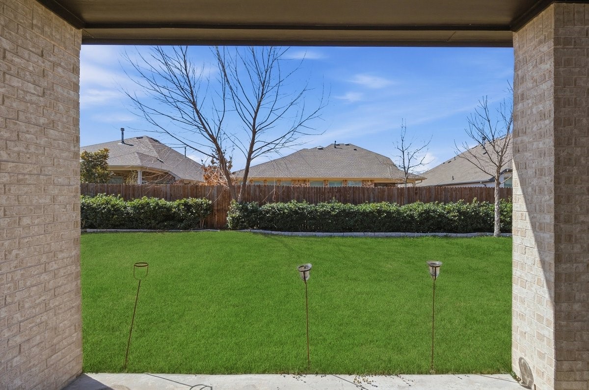7508 Plumgrove Road Fort Worth TX 76123