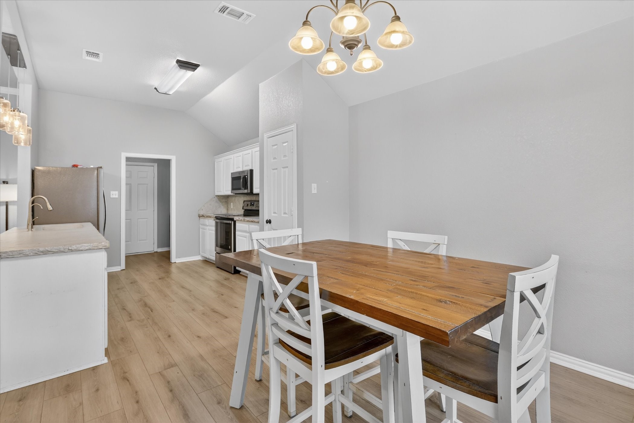 512 Westgate Drive Aledo TX 76008