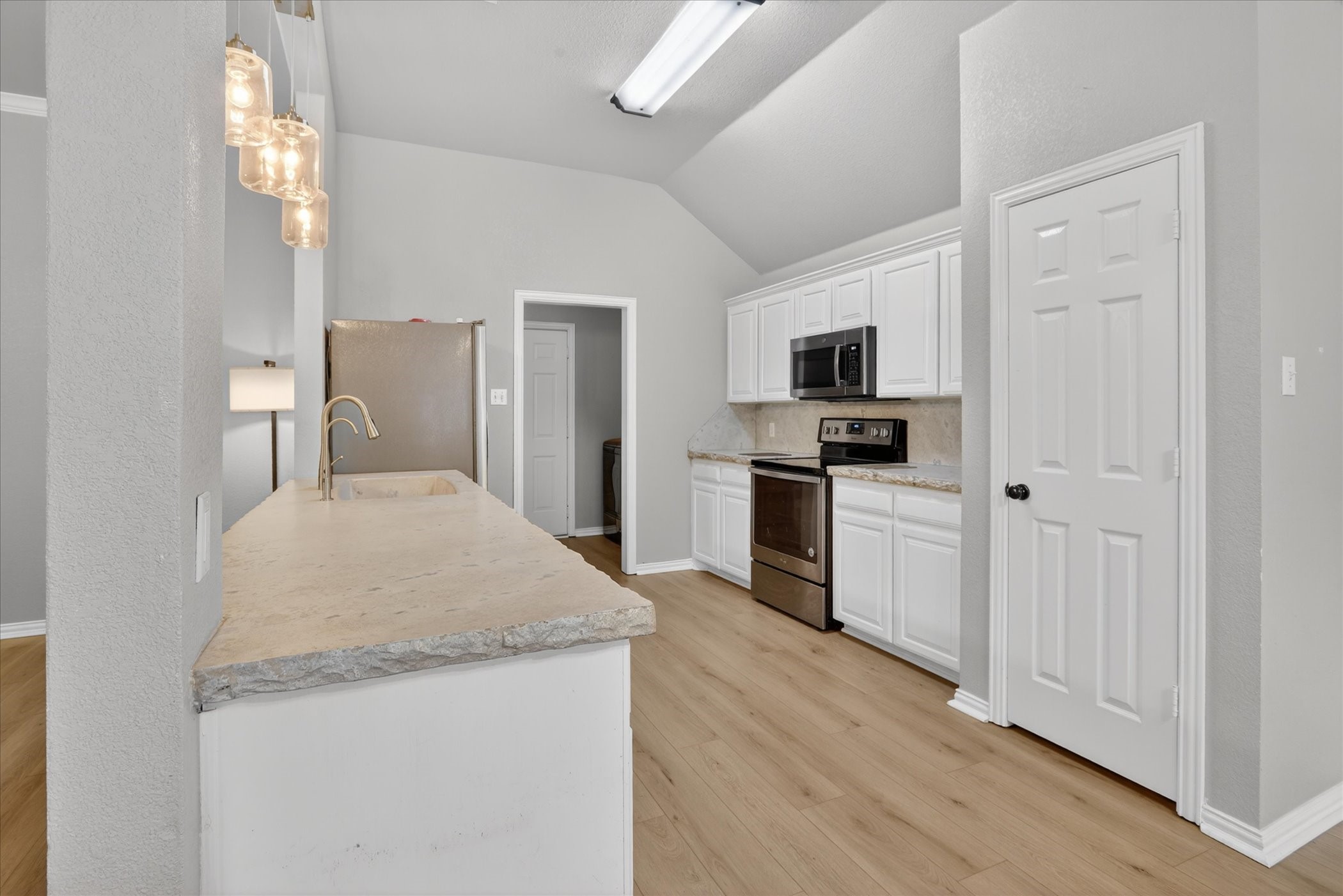 512 Westgate Drive Aledo TX 76008