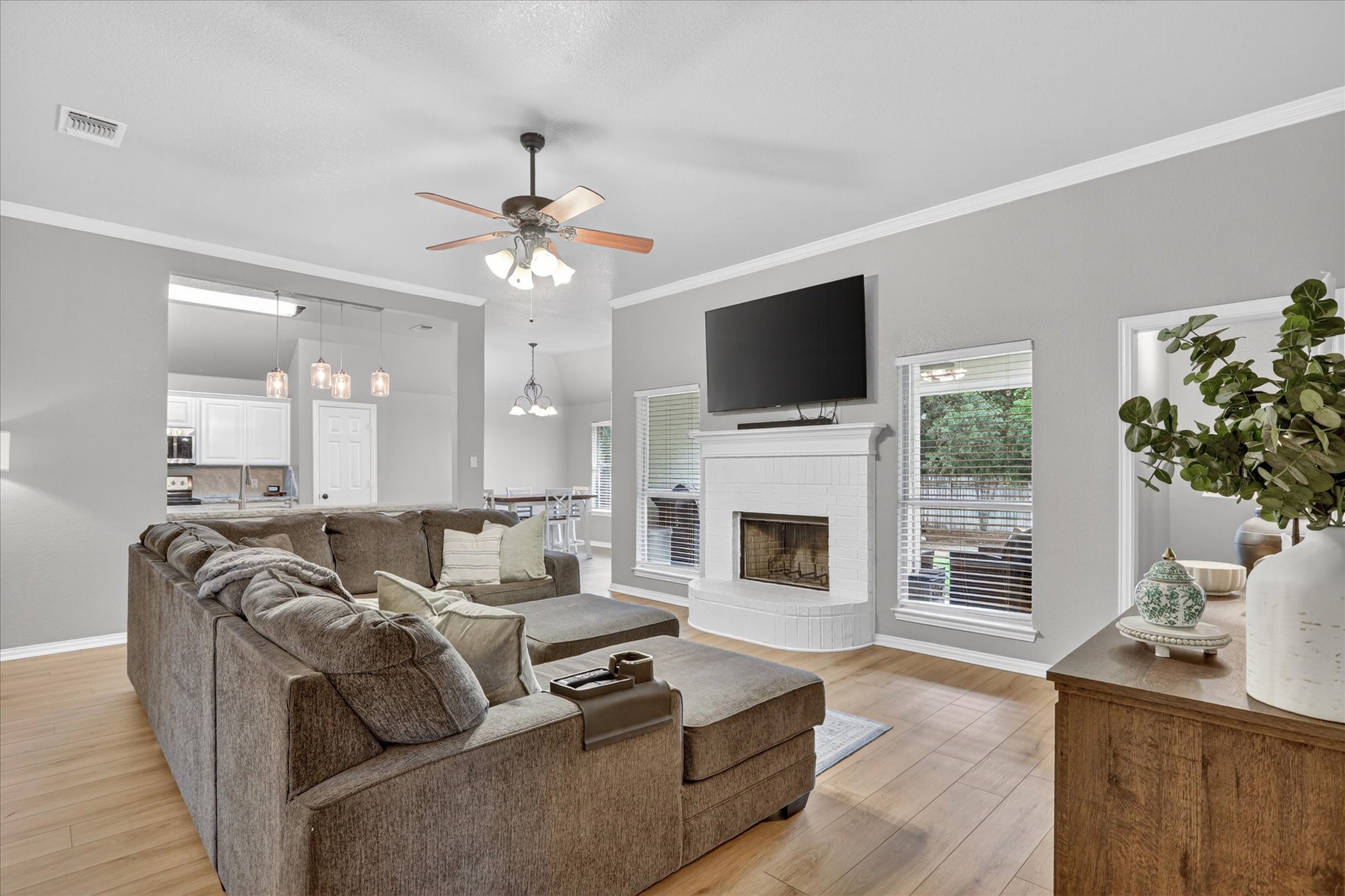 512 Westgate Drive Aledo TX 76008