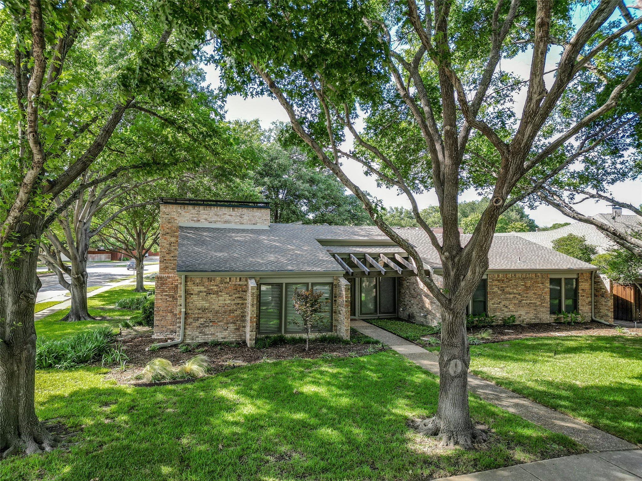 2701 W Prairie Creek Drive Richardson TX 75080