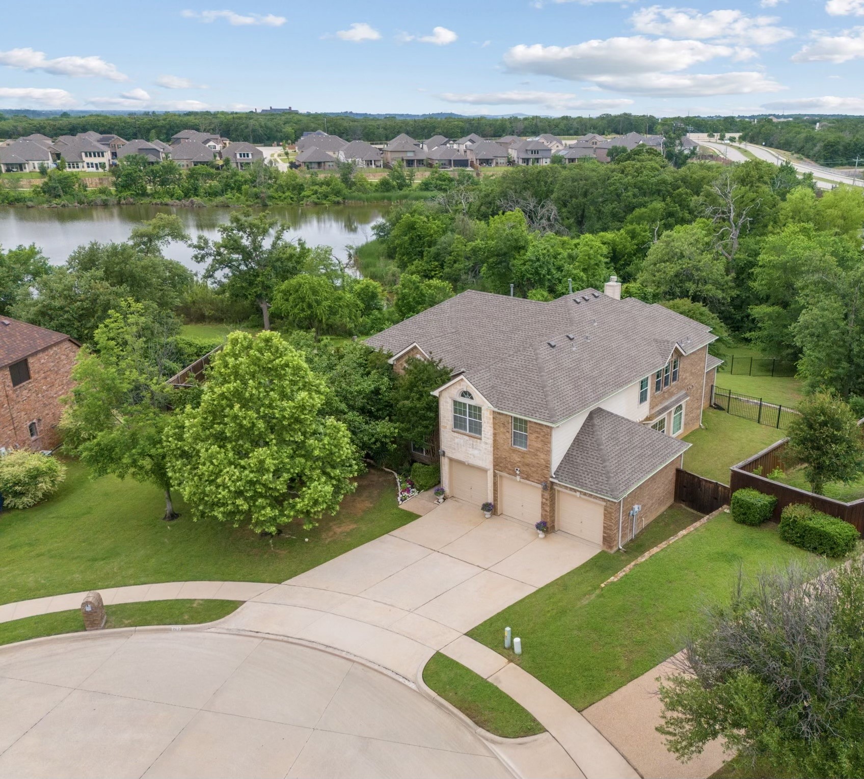 2703 Pottery Trail Corinth TX 76210