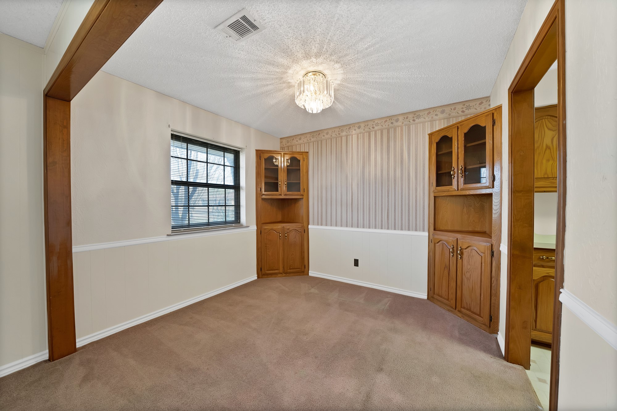 405 Shadowwood Trail Ovilla TX 75154