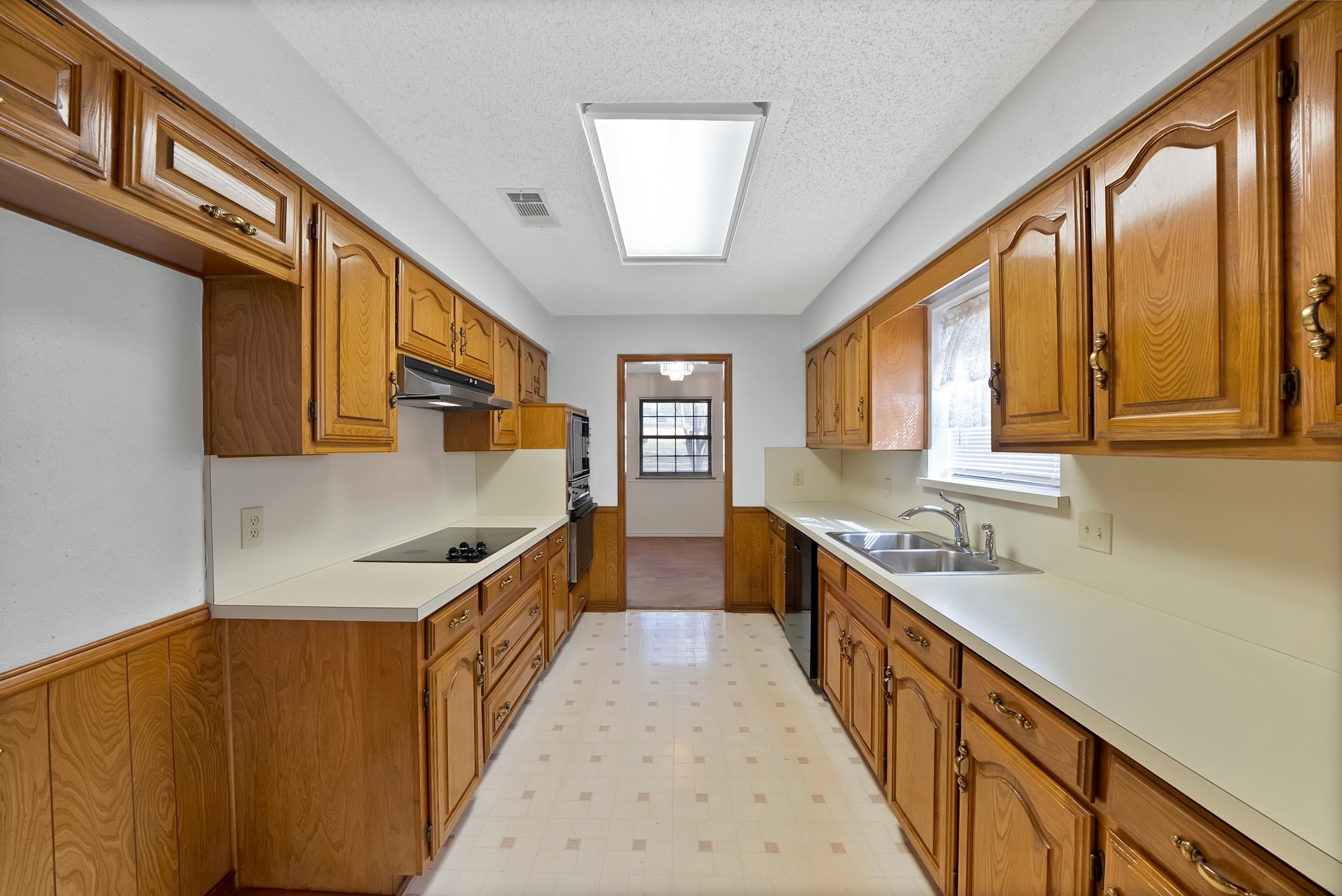 405 Shadowwood Trail Ovilla TX 75154