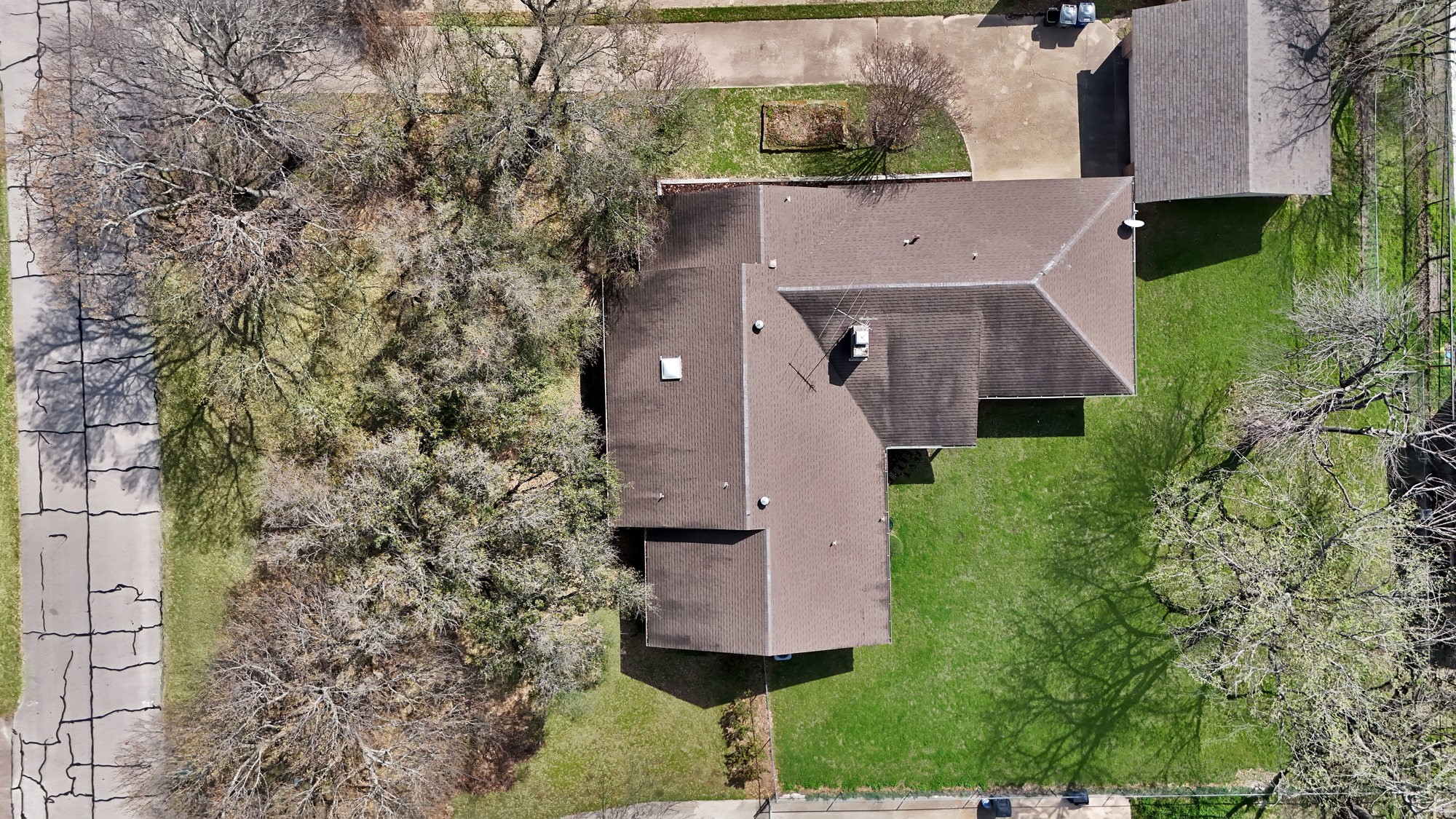 405 Shadowwood Trail Ovilla TX 75154
