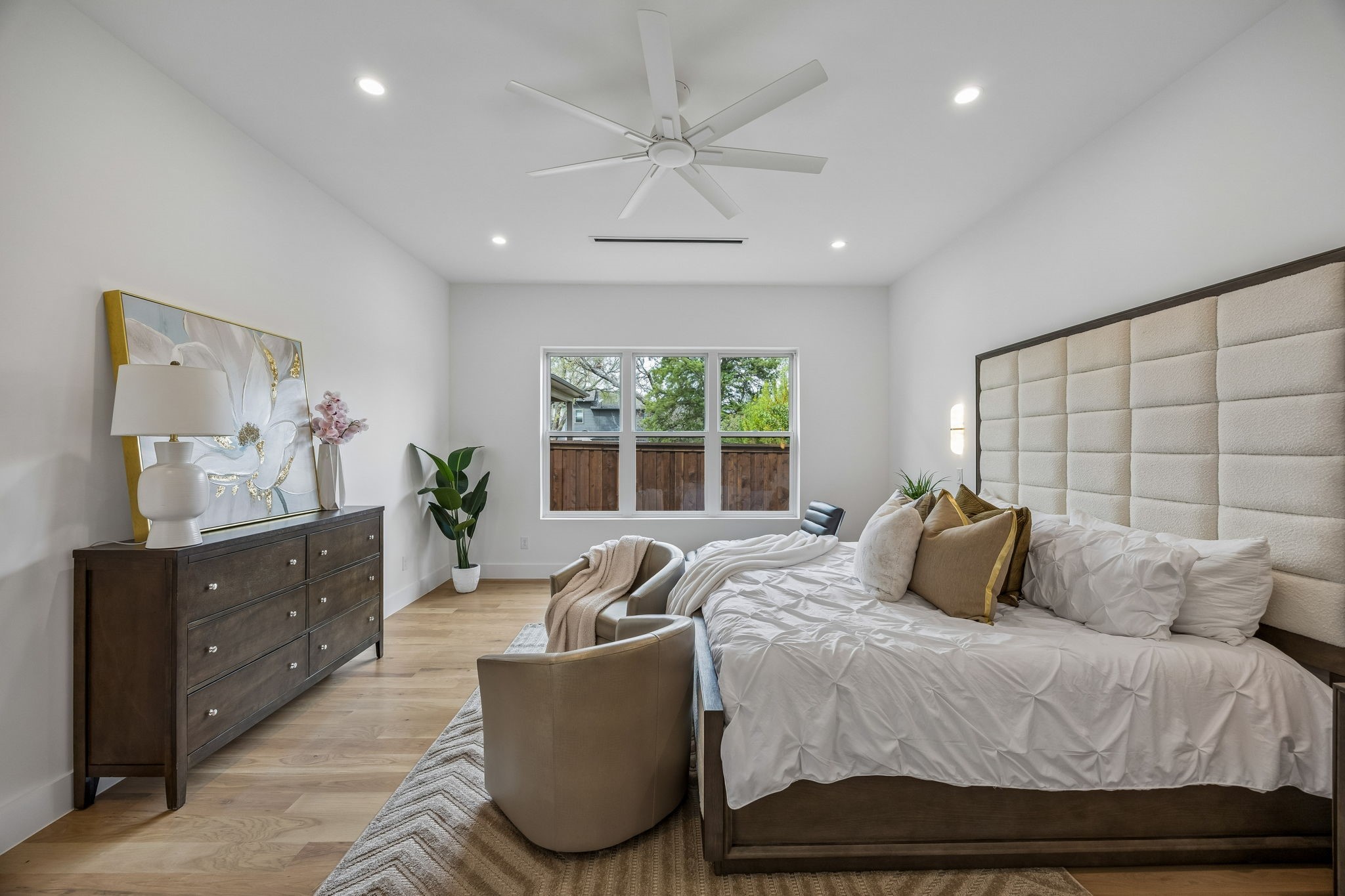 7211 Coronado Avenue Dallas TX 75214