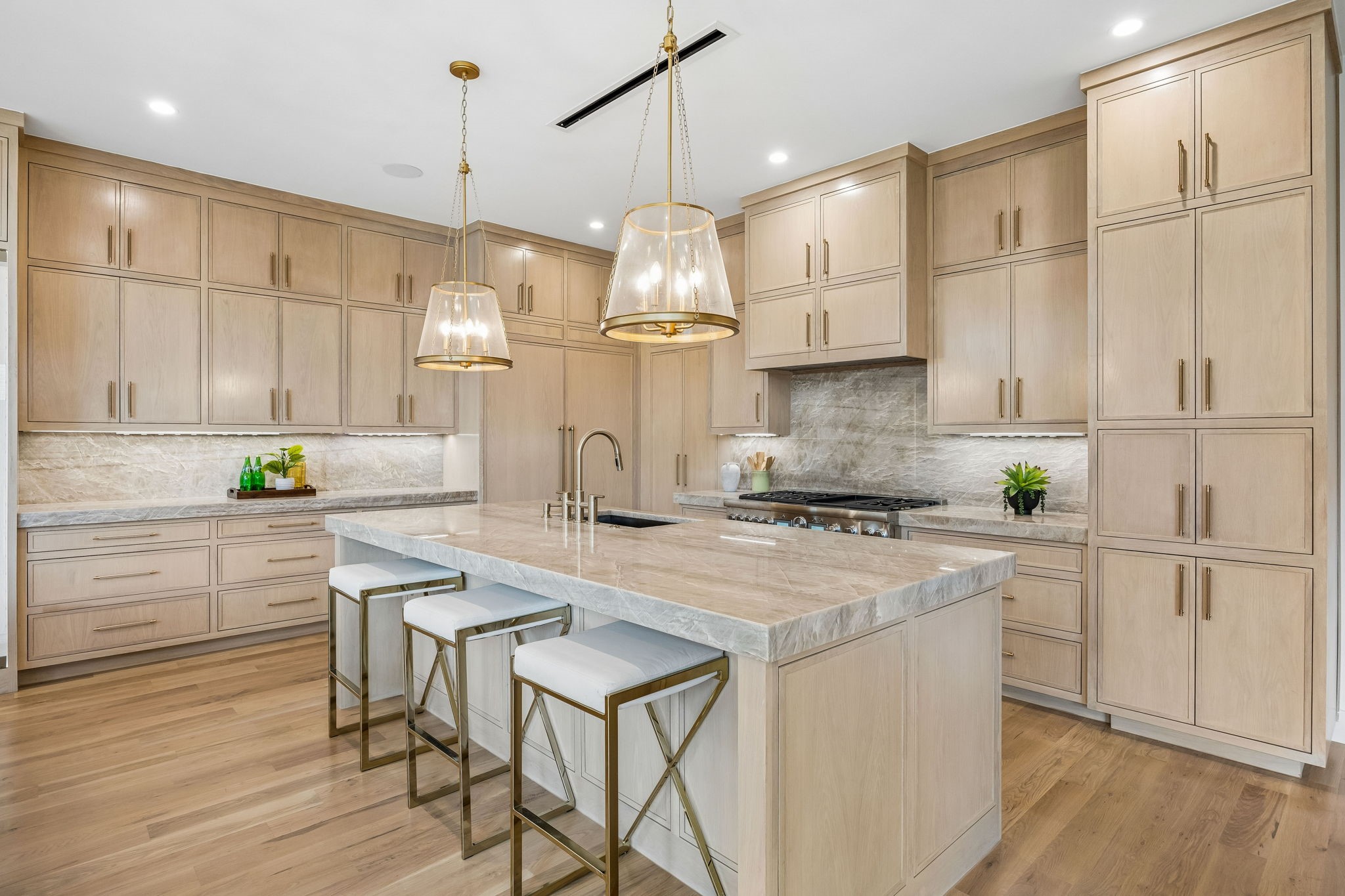 7211 Coronado Avenue Dallas TX 75214