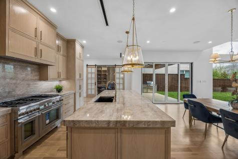 7211 Coronado Avenue Dallas TX 75214