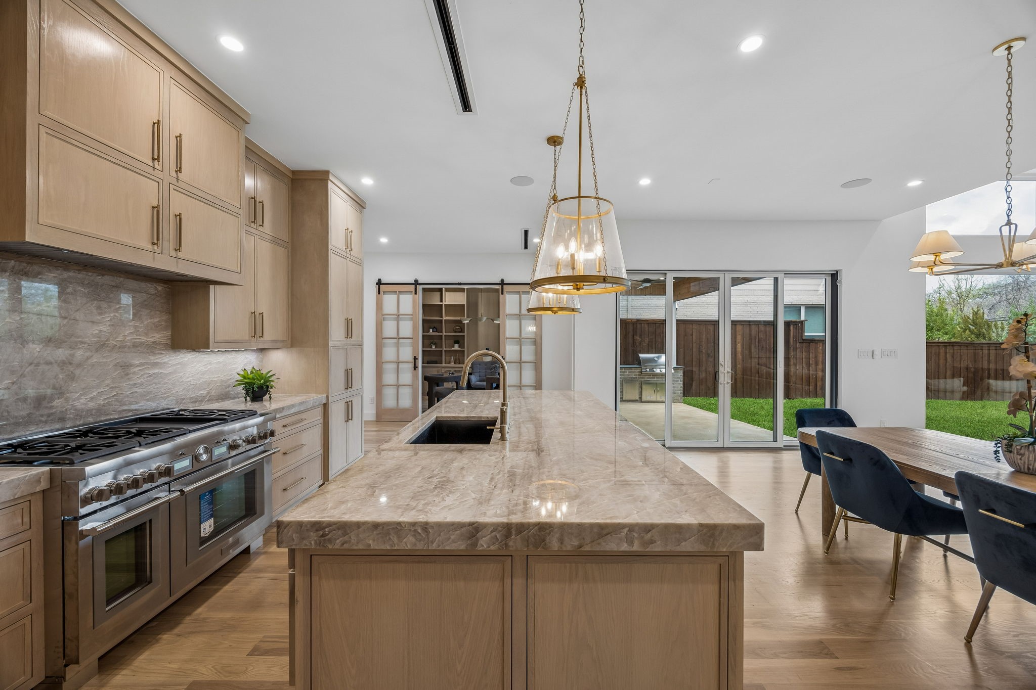 7211 Coronado Avenue Dallas TX 75214