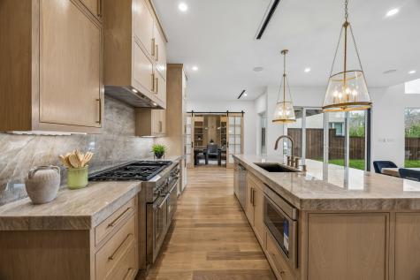 7211 Coronado Avenue Dallas TX 75214