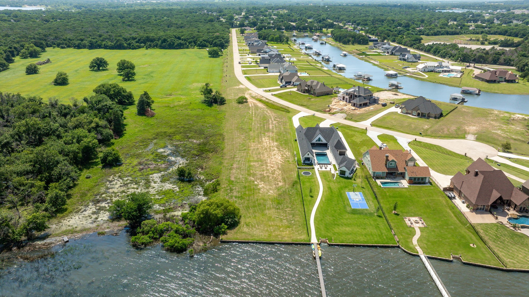 1804 Laguna Bay S Pelican Bay TX 76020