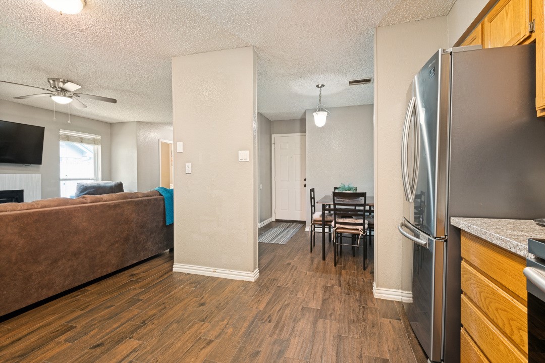 2643 San Sabastian Circle Grand Prairie TX 75052
