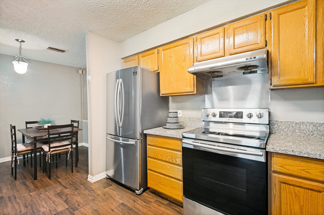 2643 San Sabastian Circle Grand Prairie TX 75052