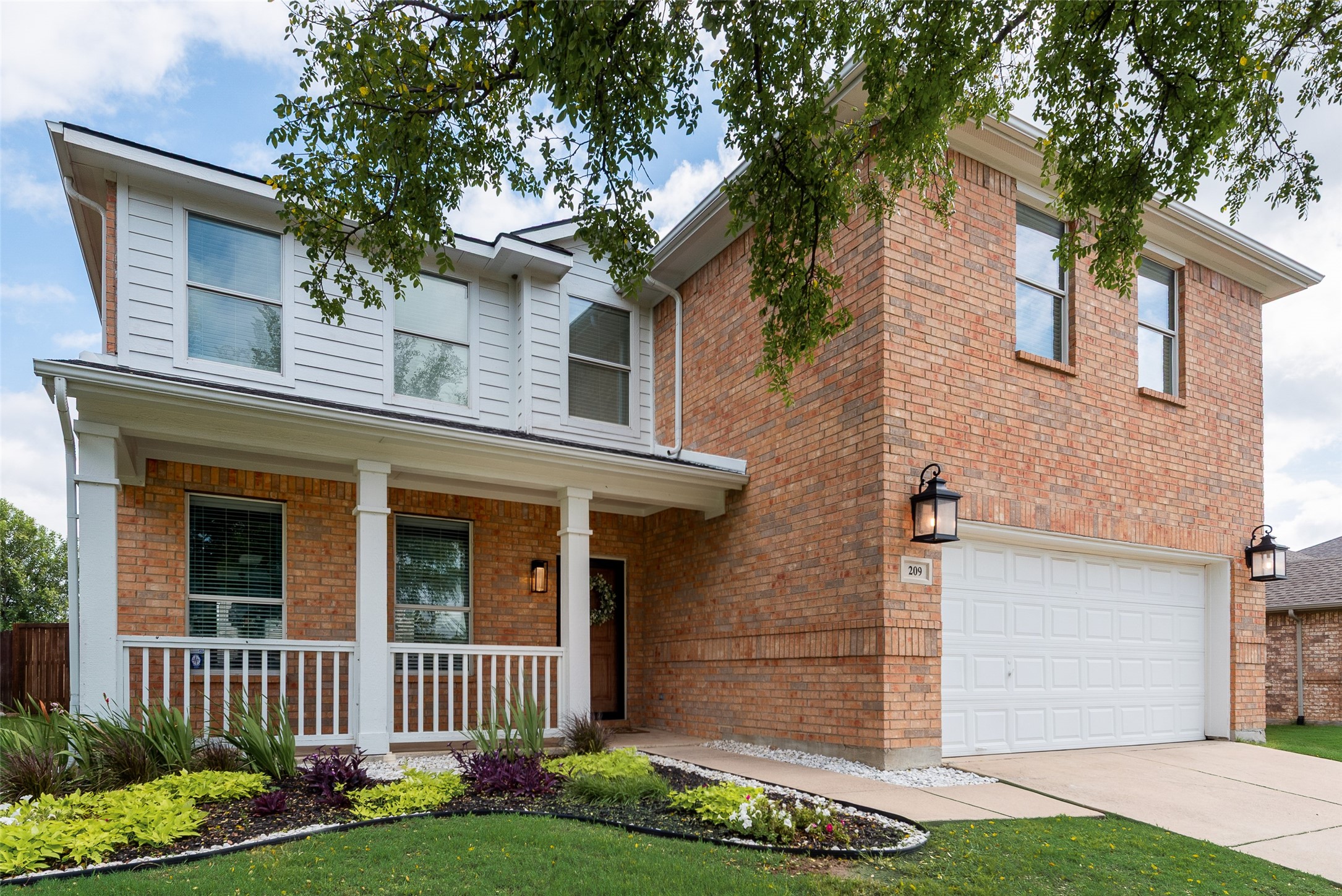 209 Foreston Drive Roanoke TX 76262
