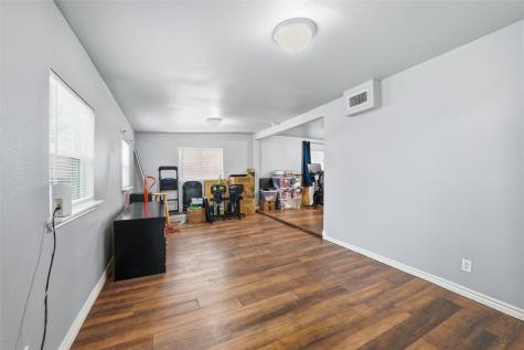 1818 Reever Street Arlington TX 76010