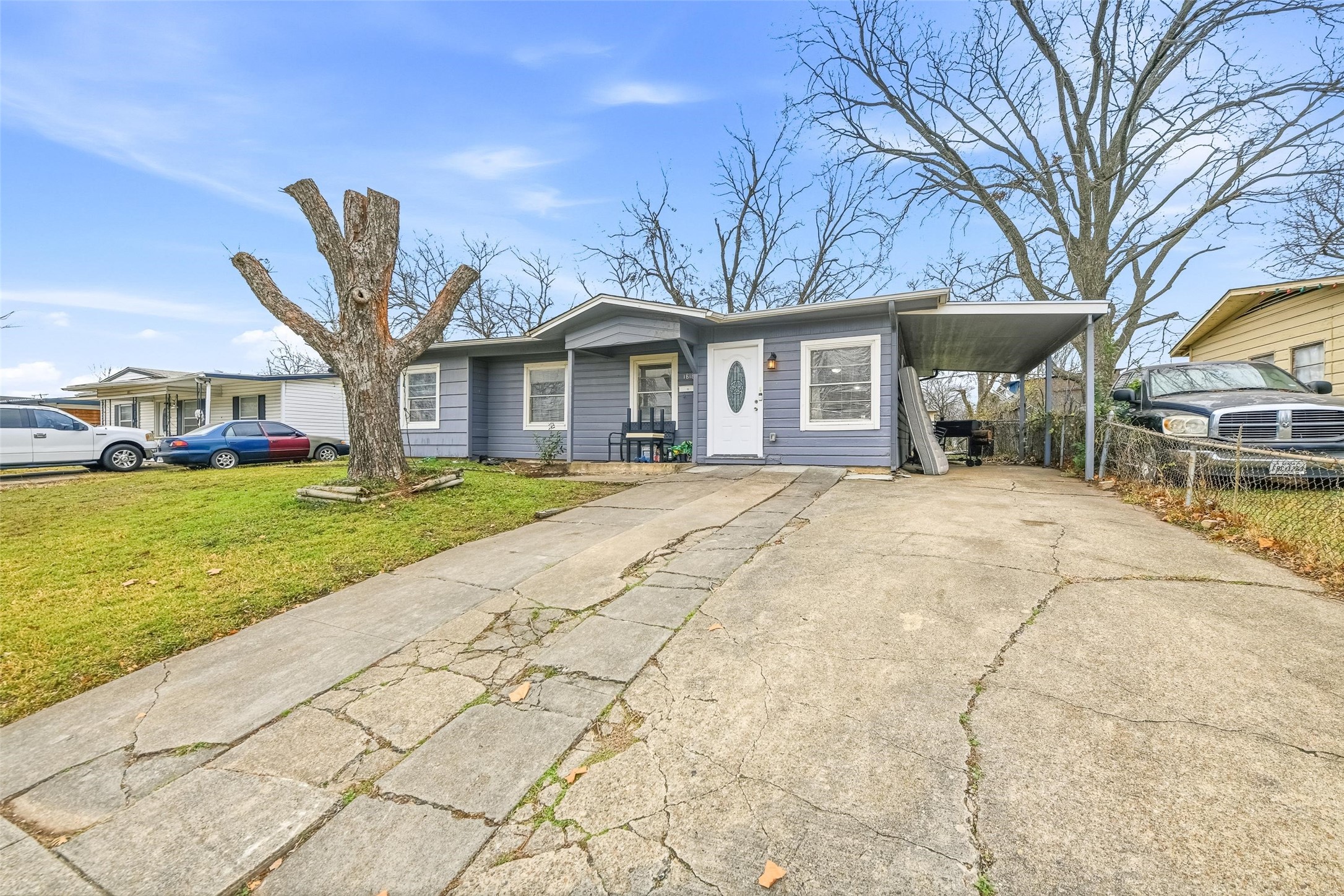 1818 Reever Street Arlington TX 76010
