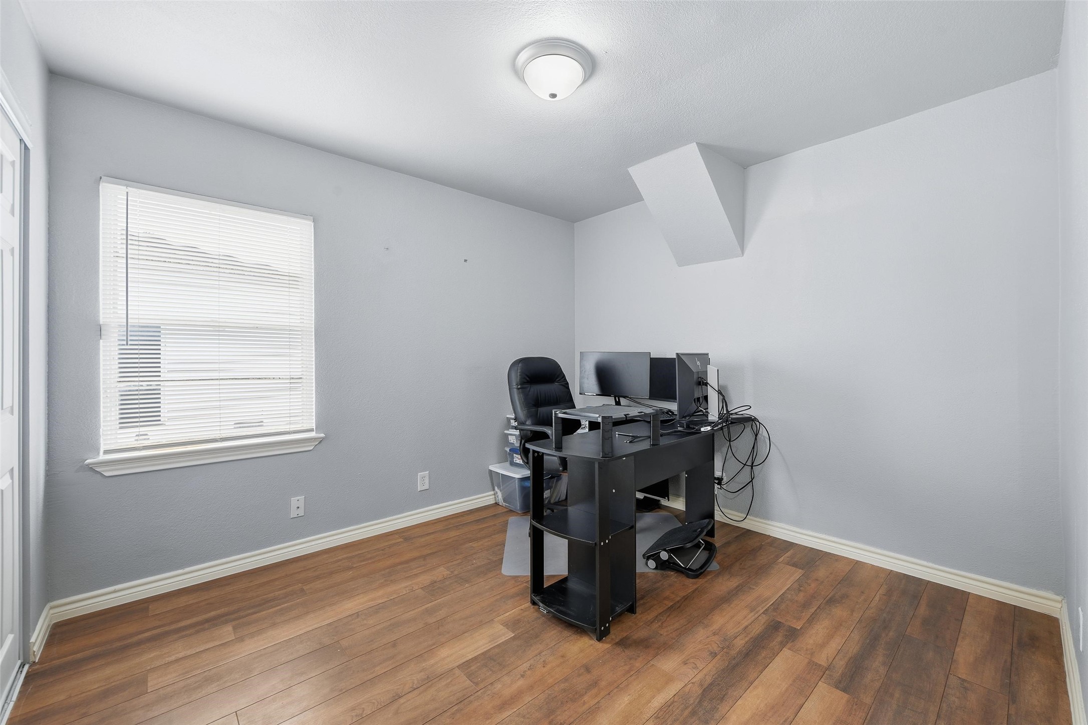 1818 Reever Street Arlington TX 76010