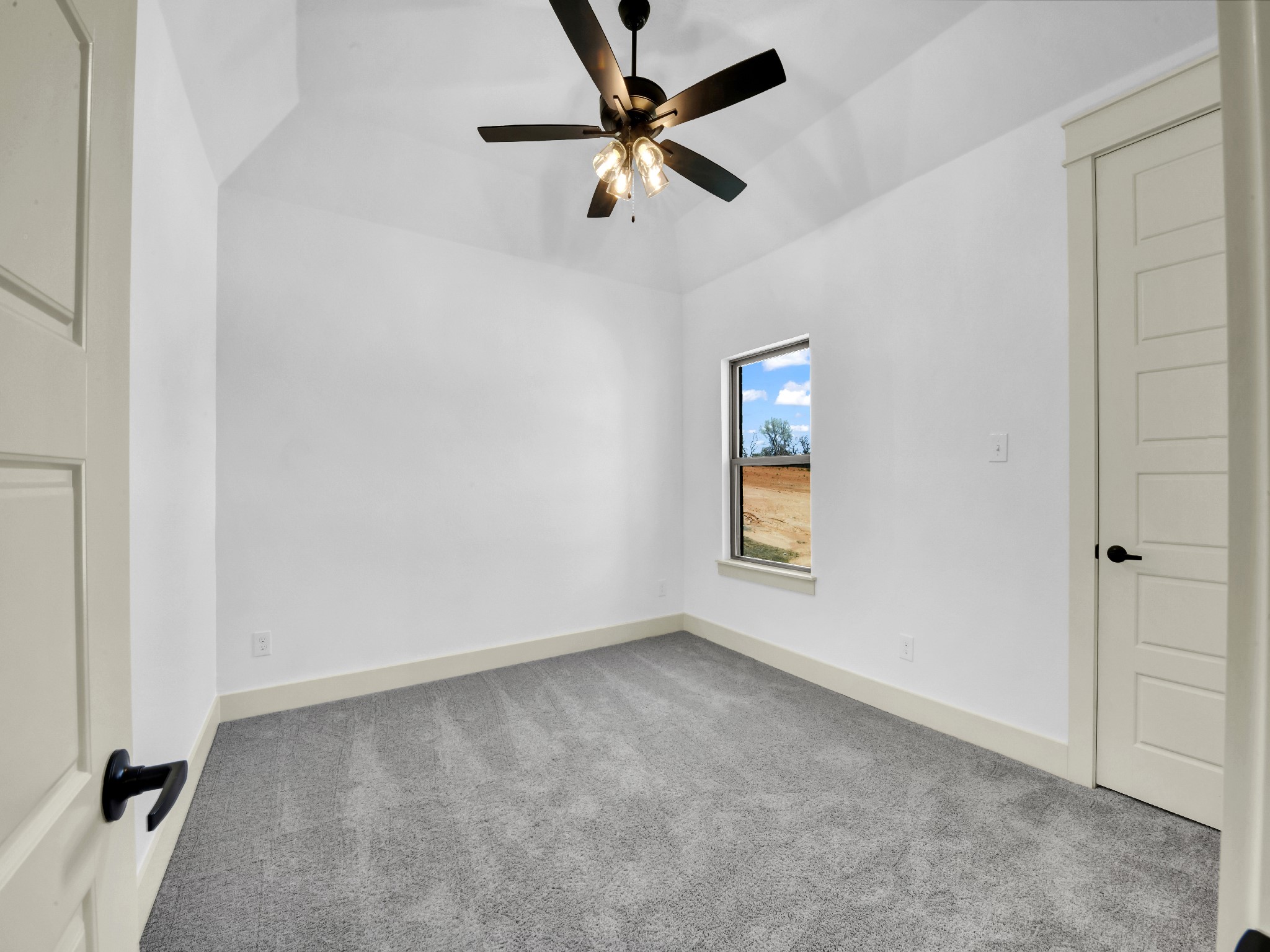 10016 Valley Oak Way Springtown TX 76082