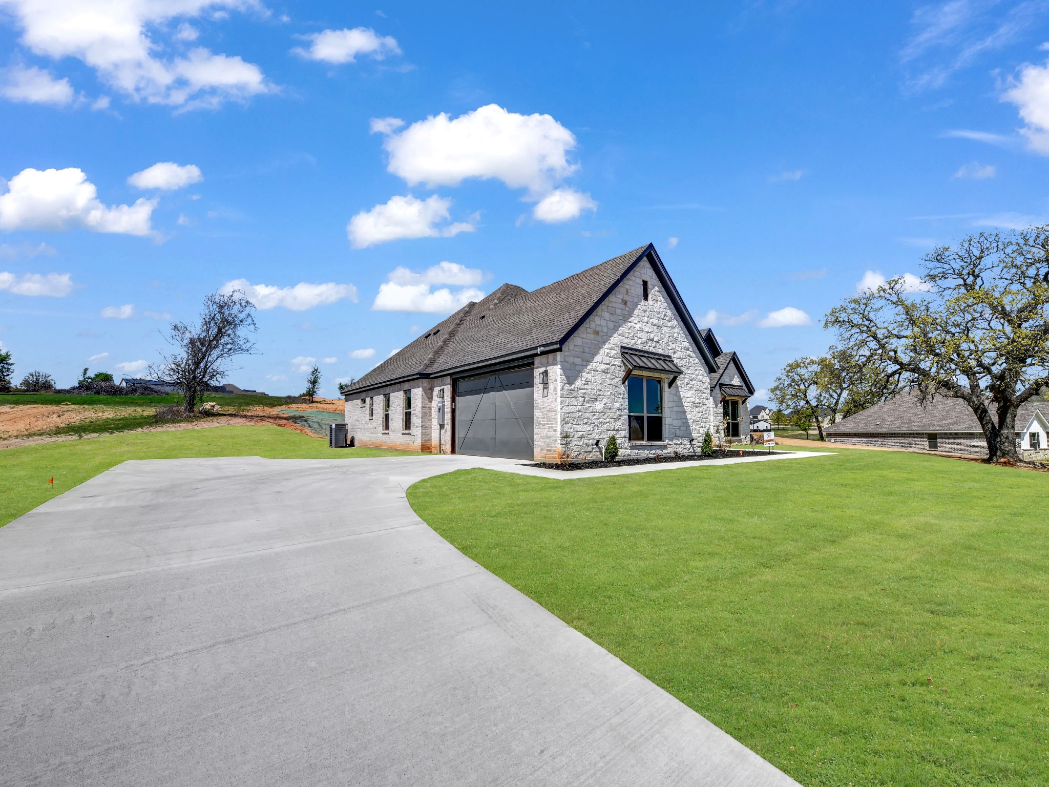 10016 Valley Oak Way Springtown TX 76082