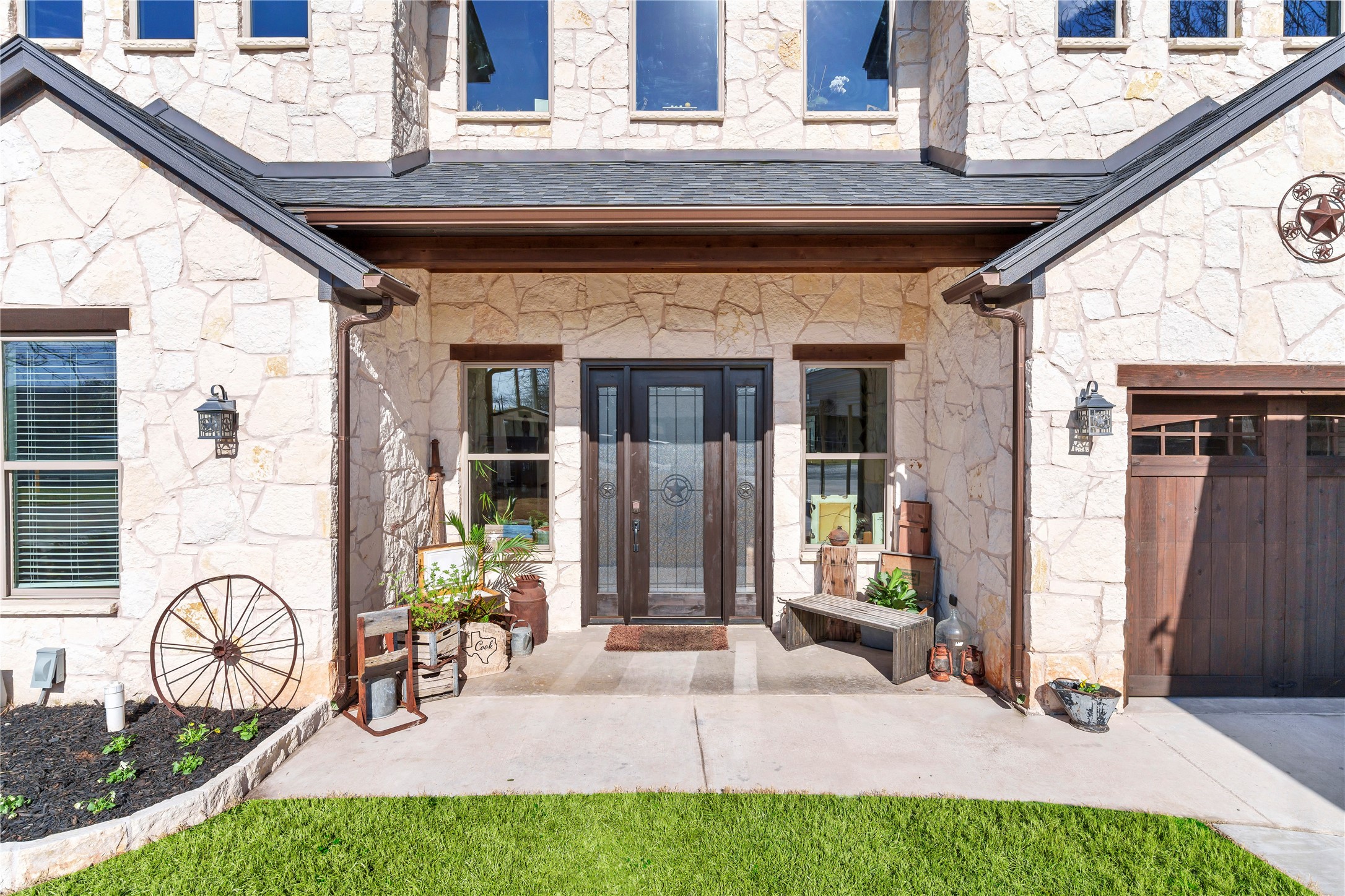 3415 Mariana Court Granbury TX 76048