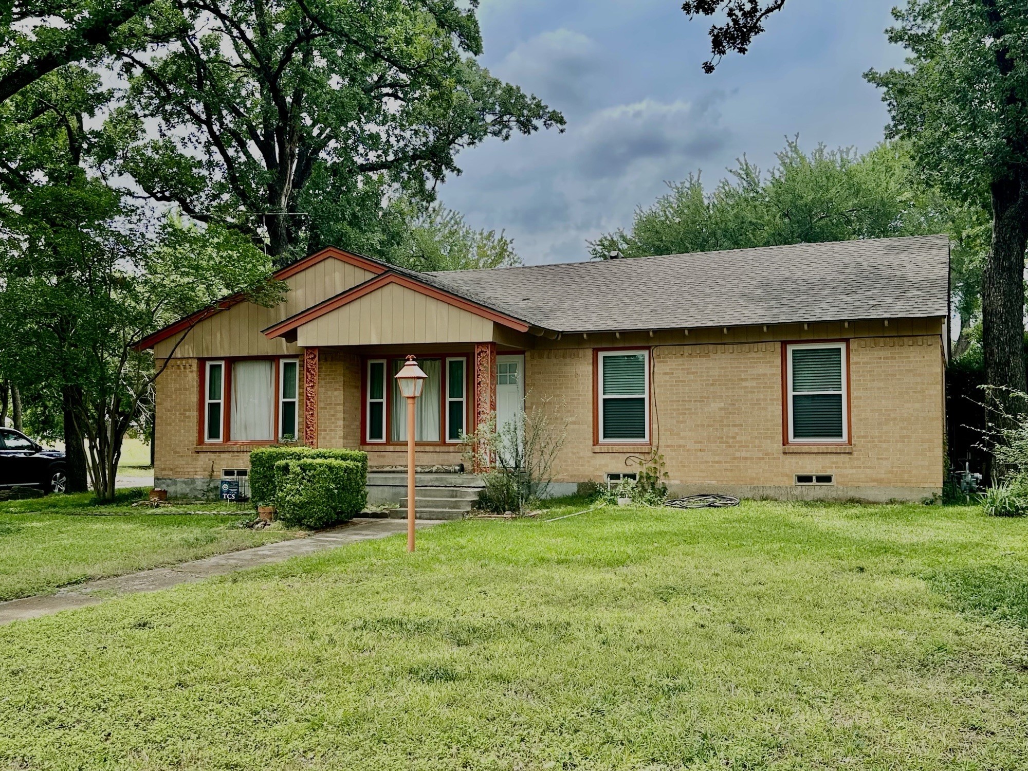 10803 Leota Drive Dallas TX 75217