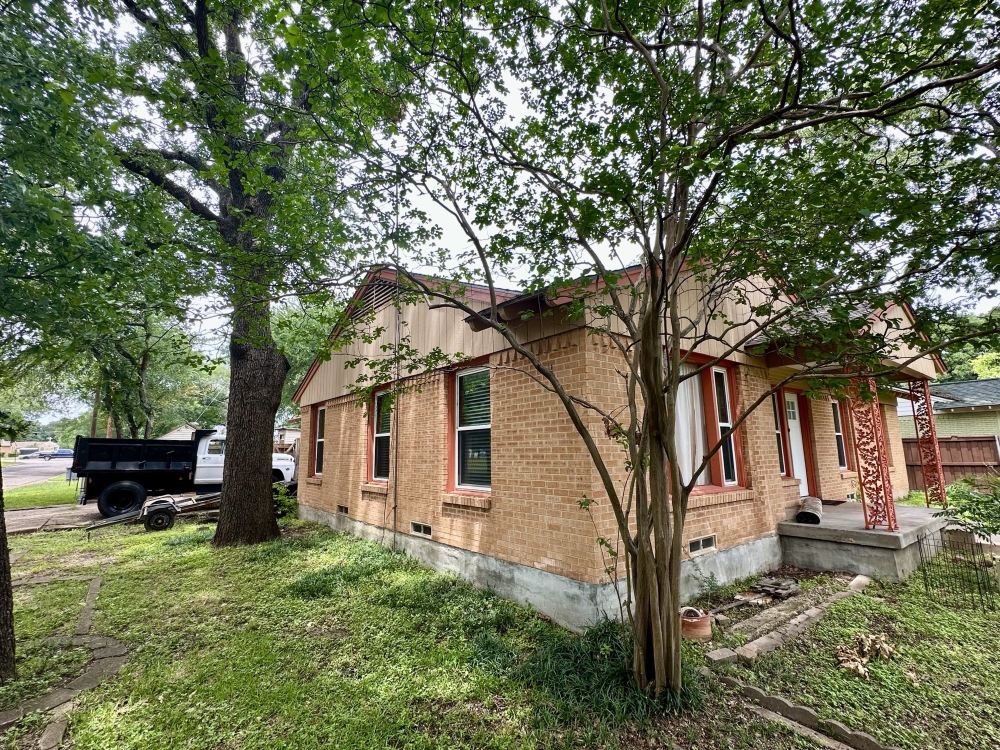 10803 Leota Drive Dallas TX 75217
