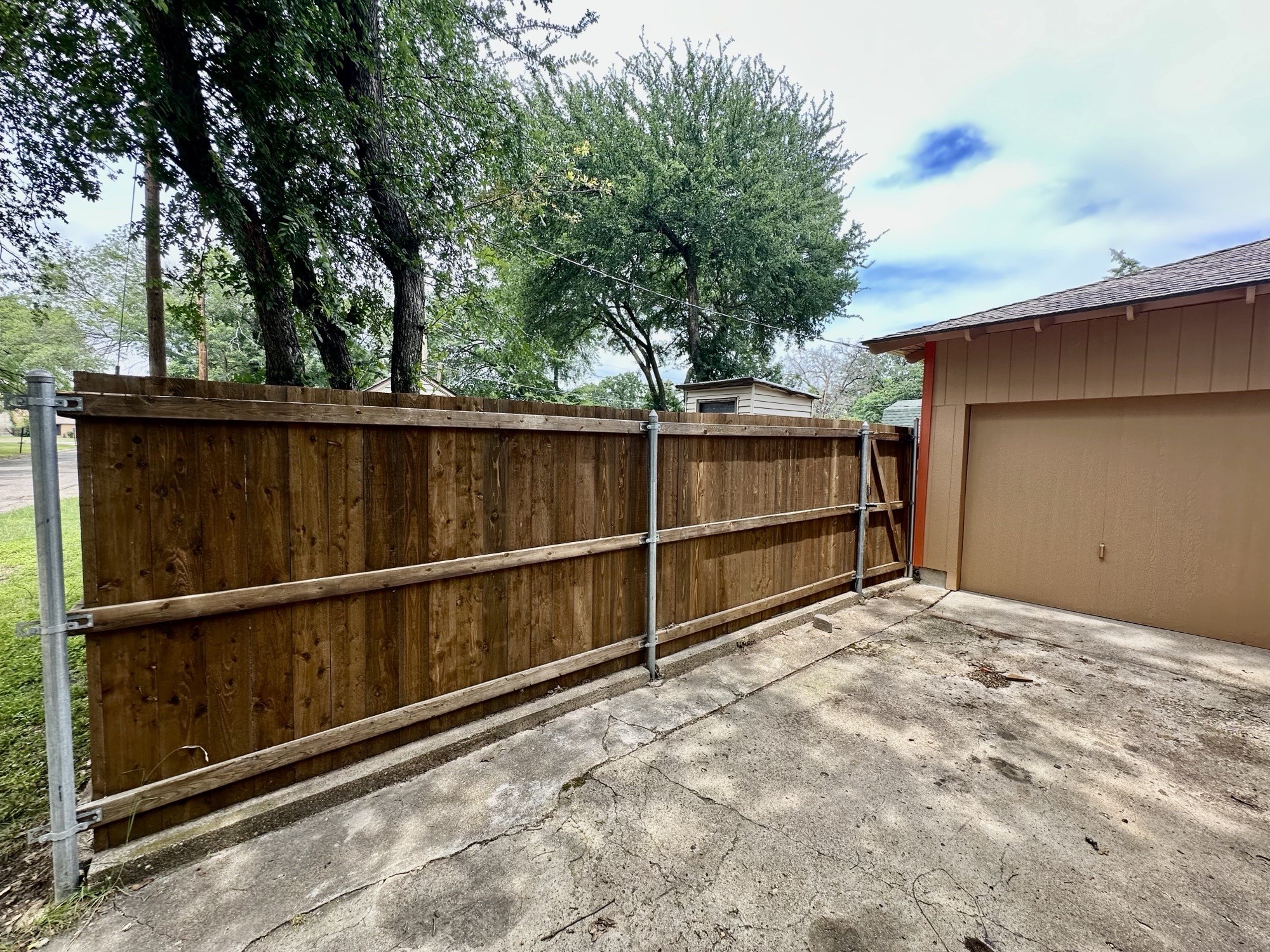 10803 Leota Drive Dallas TX 75217