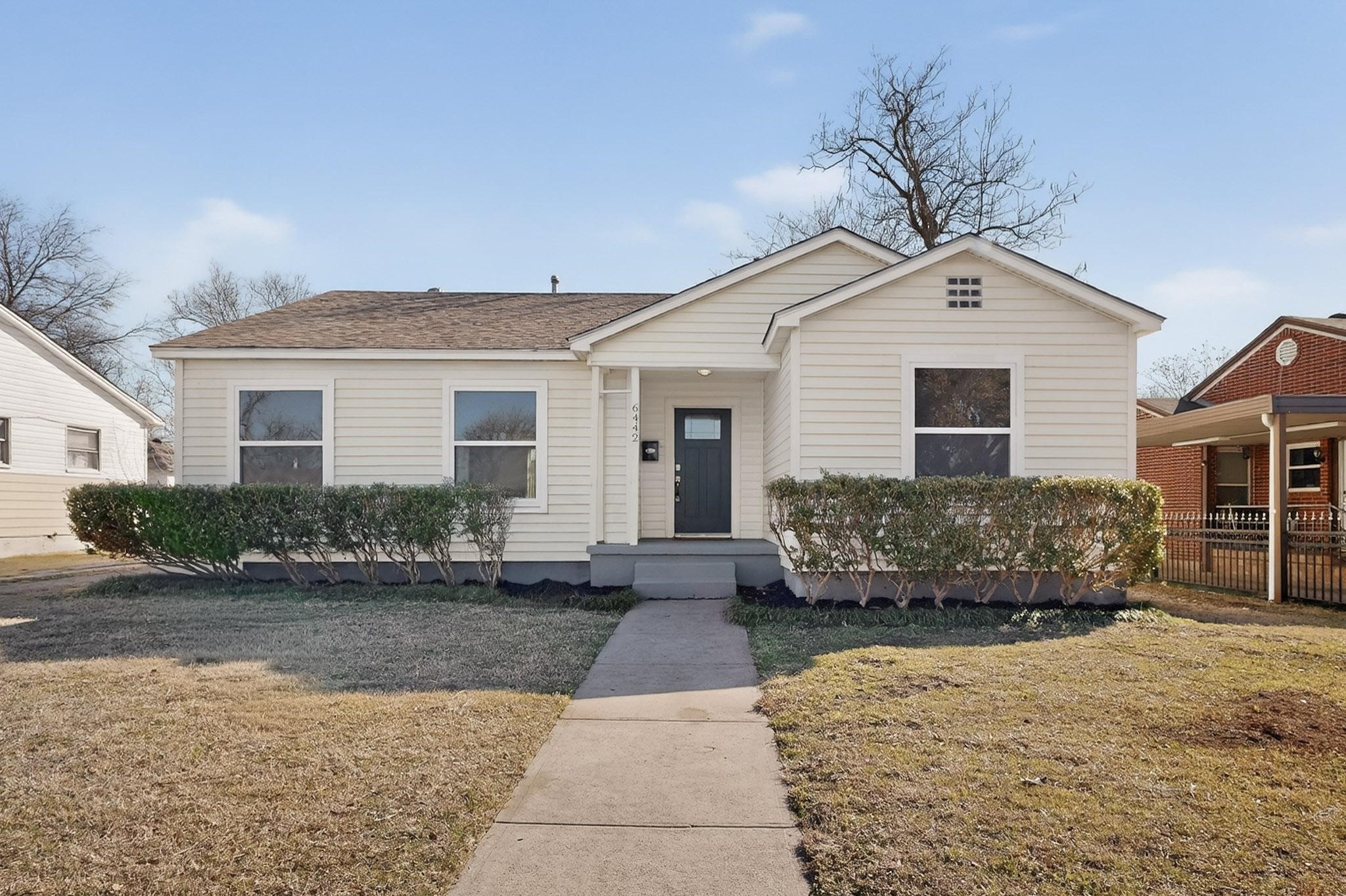 Dallas TX, 6442 Latta Street