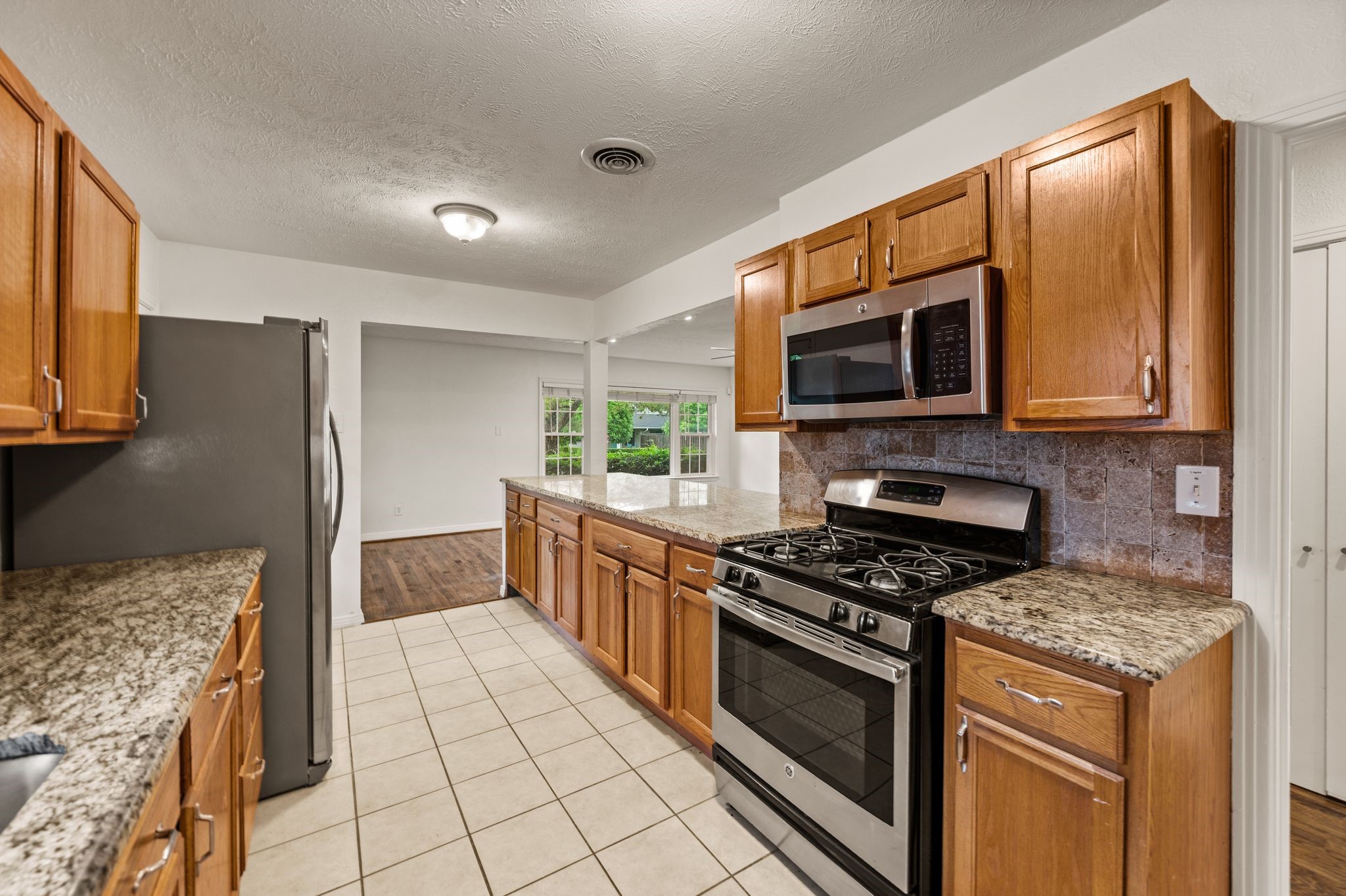 6644 Fisher Road Dallas TX 75214