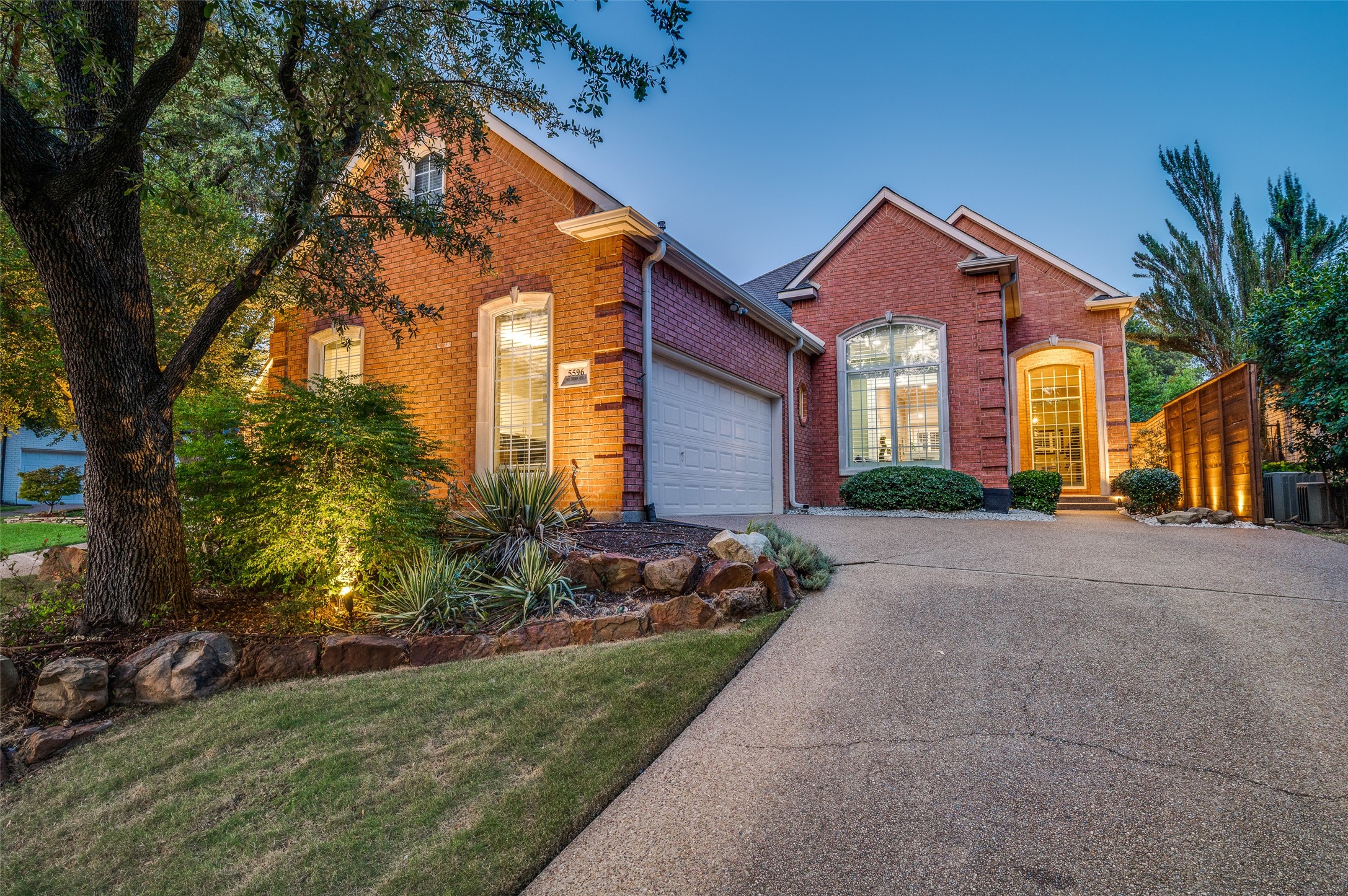 5596 Southern Hills Drive Frisco TX 75034