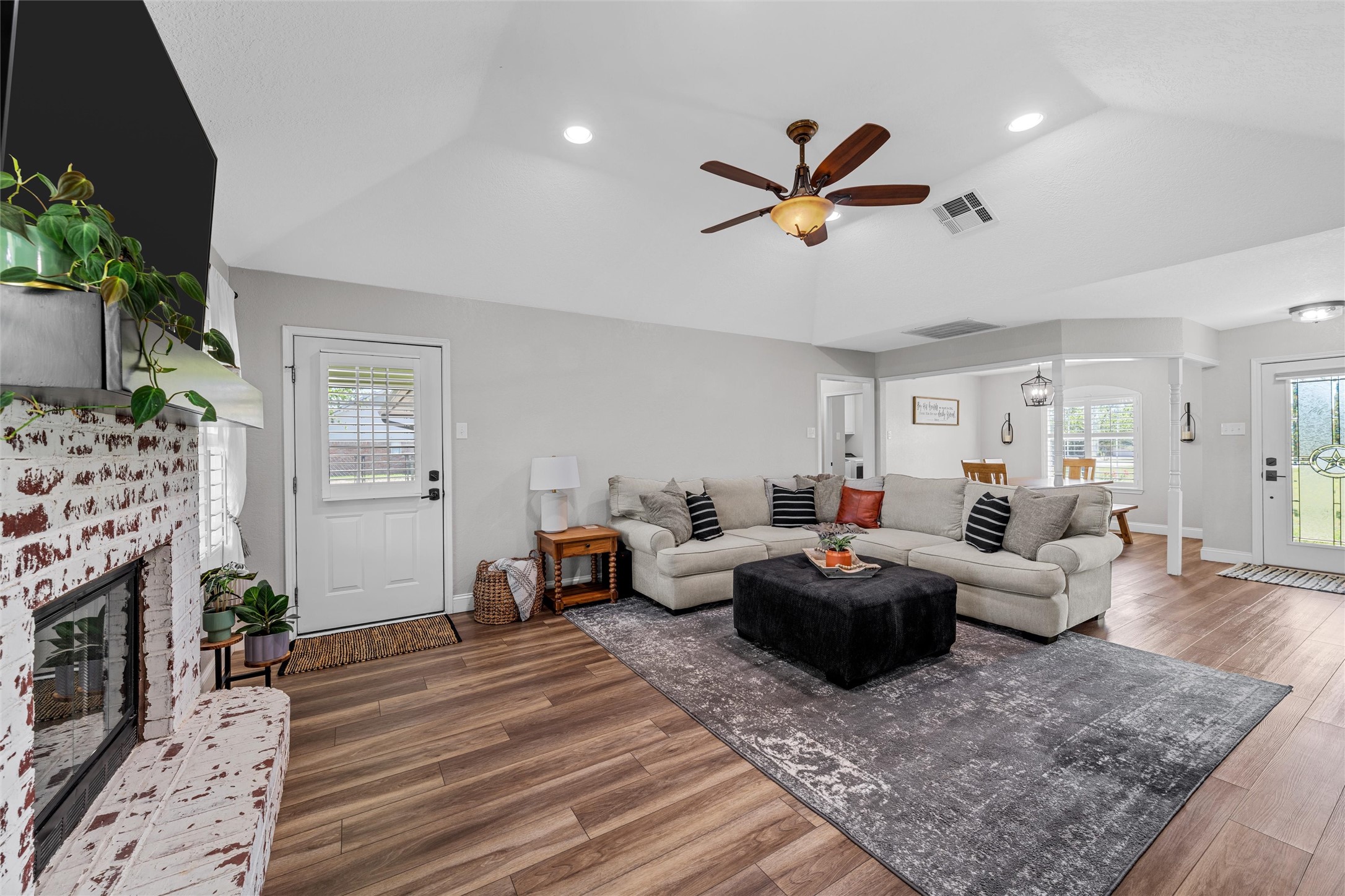 274 Dove Hill Lane China Spring TX 76633