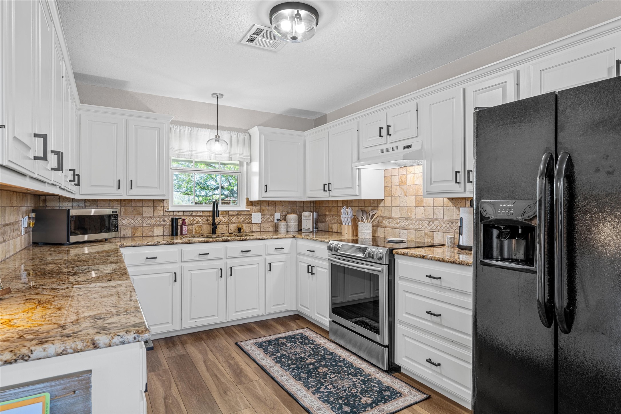 274 Dove Hill Lane China Spring TX 76633