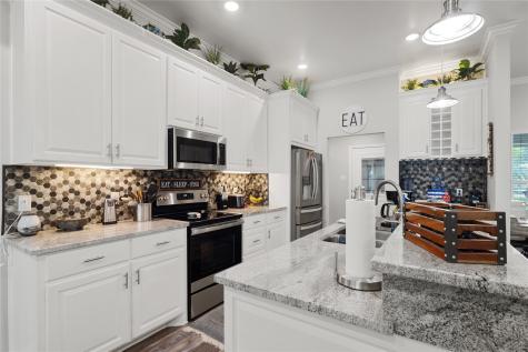4511 Wildwood Circle Granbury TX 76049
