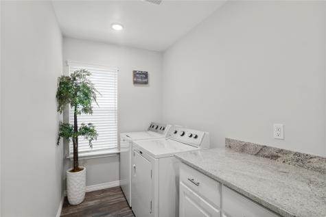4511 Wildwood Circle Granbury TX 76049