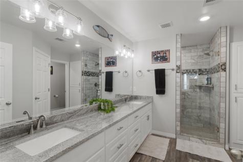 4511 Wildwood Circle Granbury TX 76049